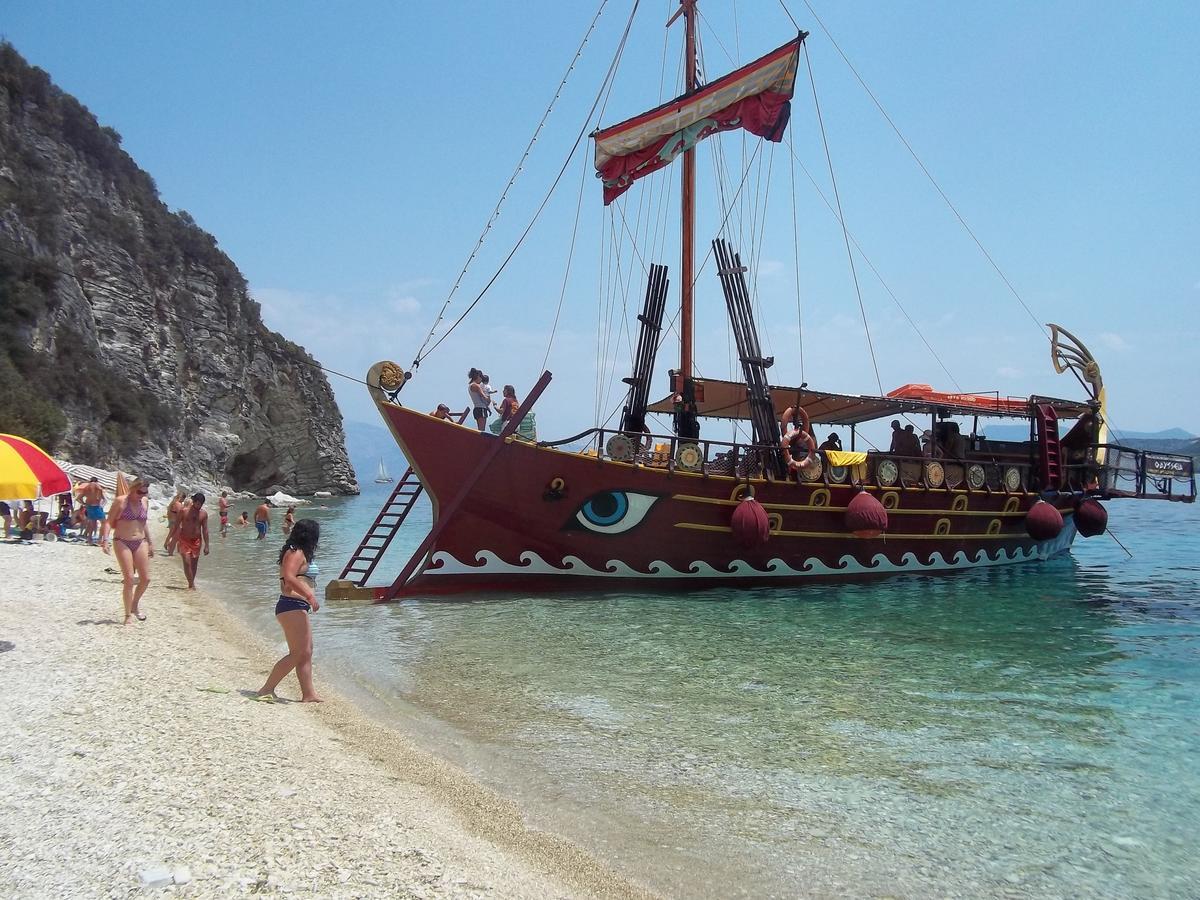 Athineon Ξενοδοχείο Νυδρί Εξωτερικό φωτογραφία